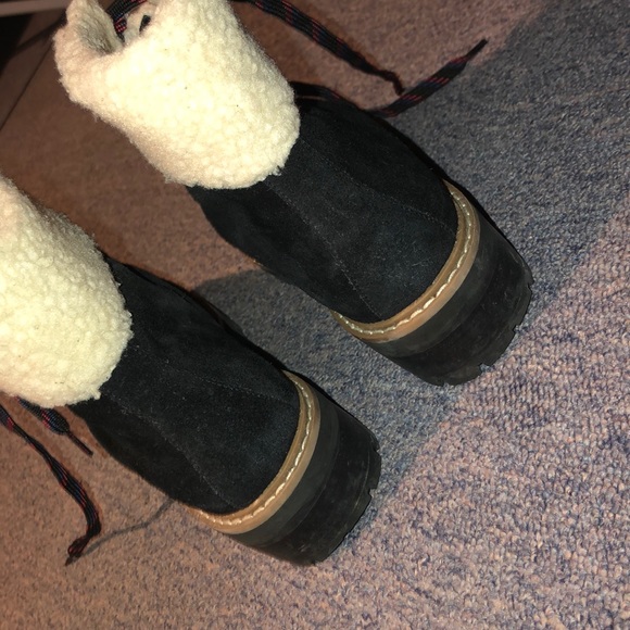Lace up boots - Picture 7 of 7